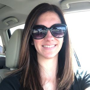 Meet your Posher, Cassie